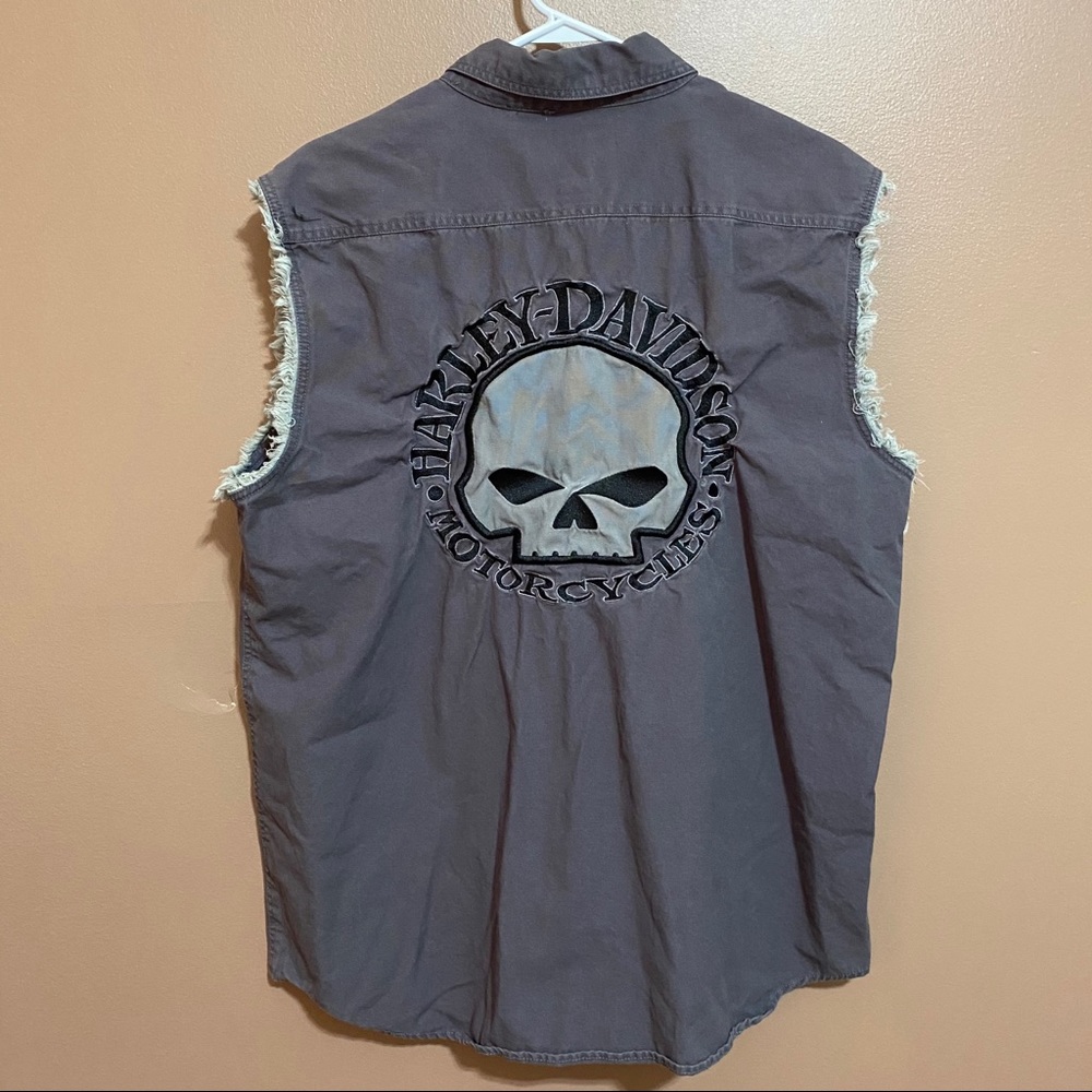Harley Davidson Gray Skull Cut Off Button Down